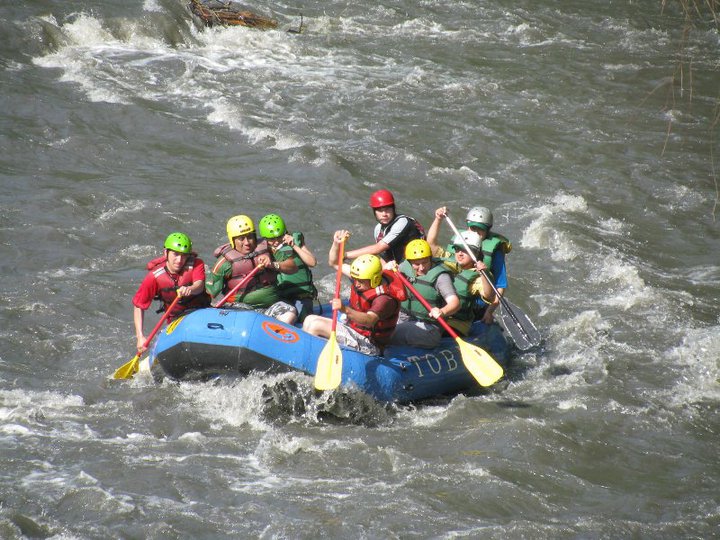 BANNER 11 RAFTING
